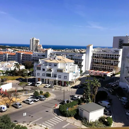 1 Bedroom Cardoso, Praceta Vitorino Nemesio, Apartment